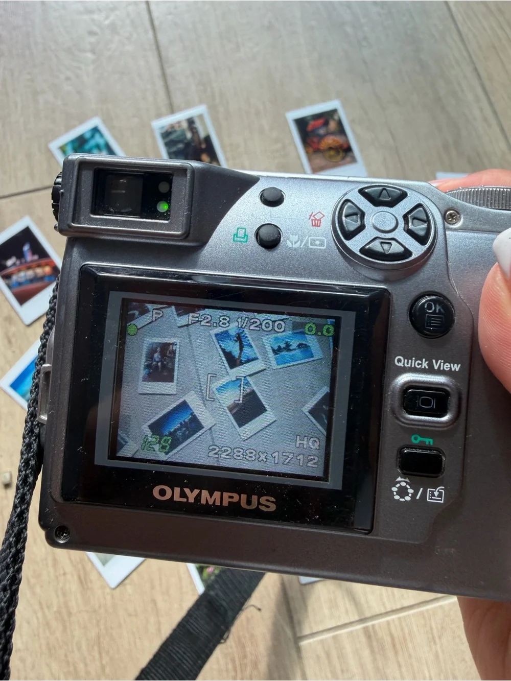 Olympus Camedia C4000 Silver Point-and-Shoot Film Camera with Black Strap